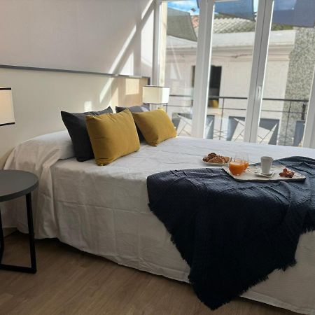 Apartamentos San Juan Suites Badajoz Dış mekan fotoğraf