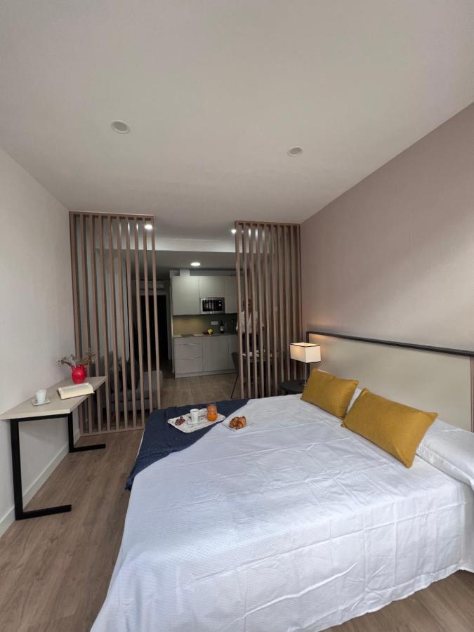Apartamentos San Juan Suites Badajoz Dış mekan fotoğraf