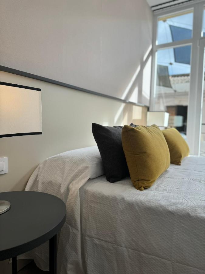 Apartamentos San Juan Suites Badajoz Dış mekan fotoğraf
