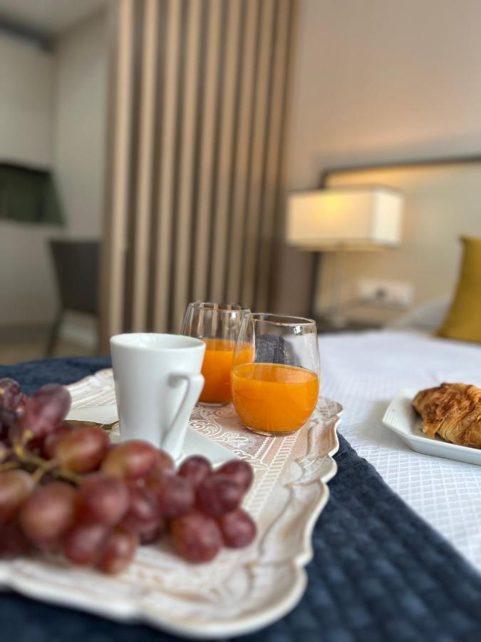 Apartamentos San Juan Suites Badajoz Dış mekan fotoğraf