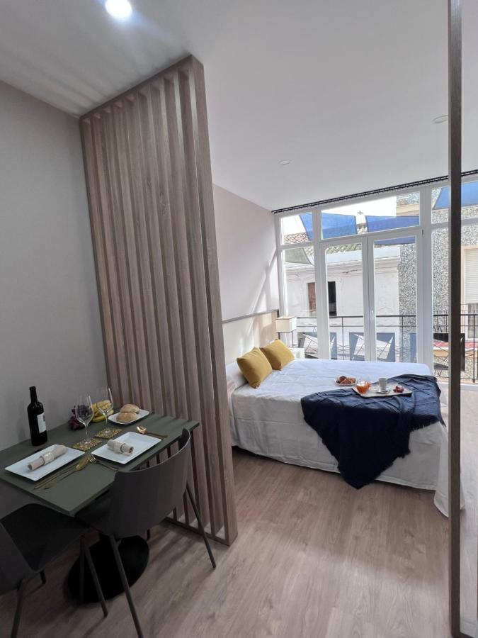 Apartamentos San Juan Suites Badajoz Dış mekan fotoğraf